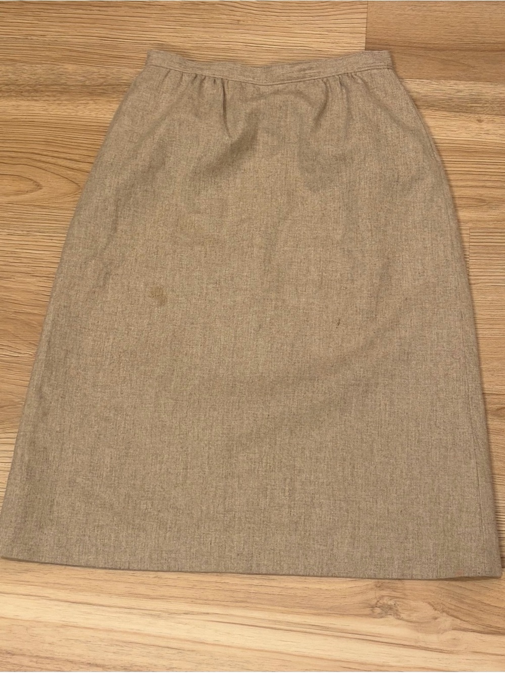 3/$15 Vintage Pendleton Neutral Beige Pencil Skirt